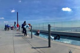 เสากั้นอลูมิเนียม มีห่วงคล้องโซ่ 12 ต้น